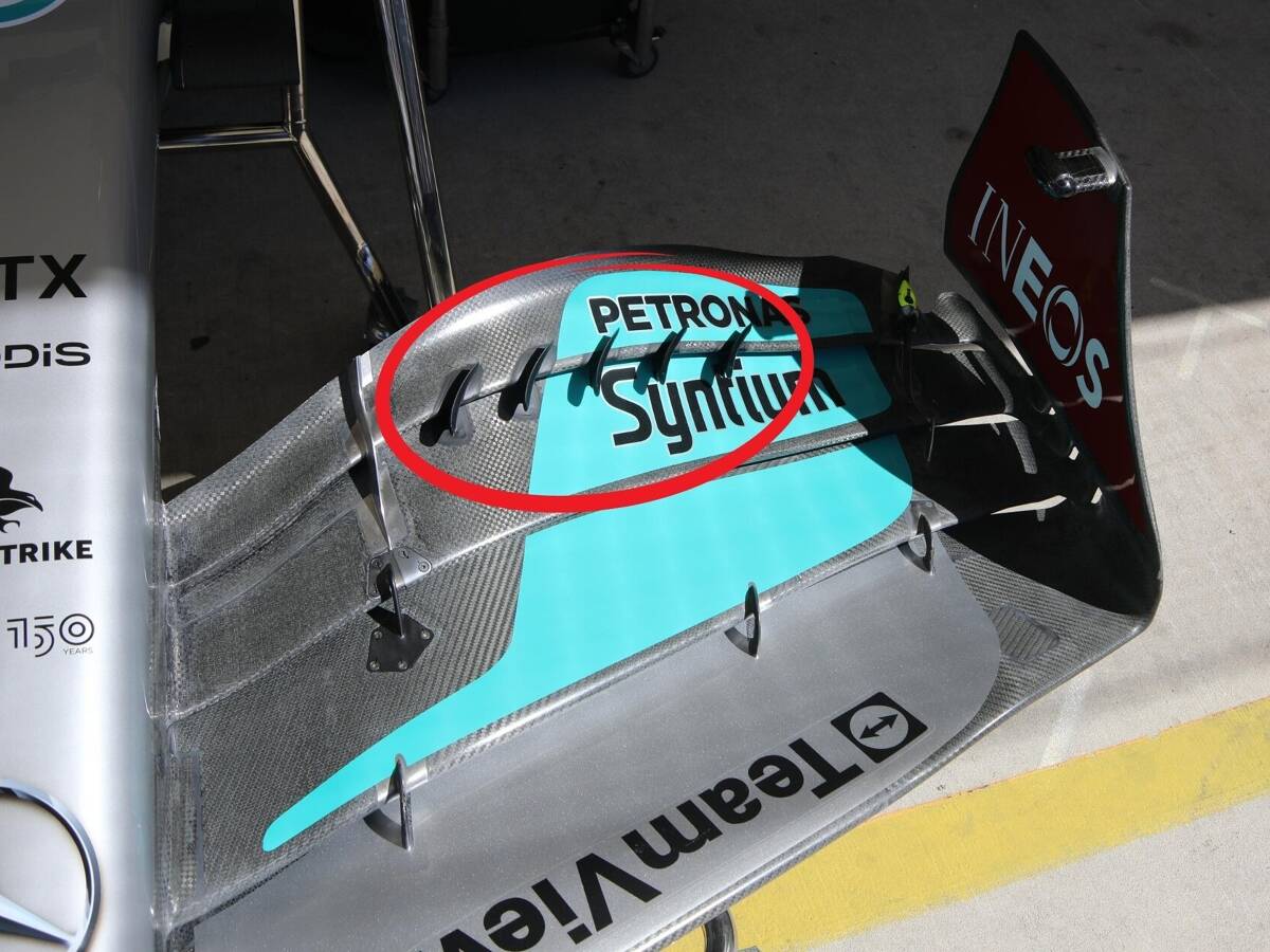 Foto zur News: Neuer Mercedes-Frontflügel: FIA beanstandet "Outwash-Effekt"