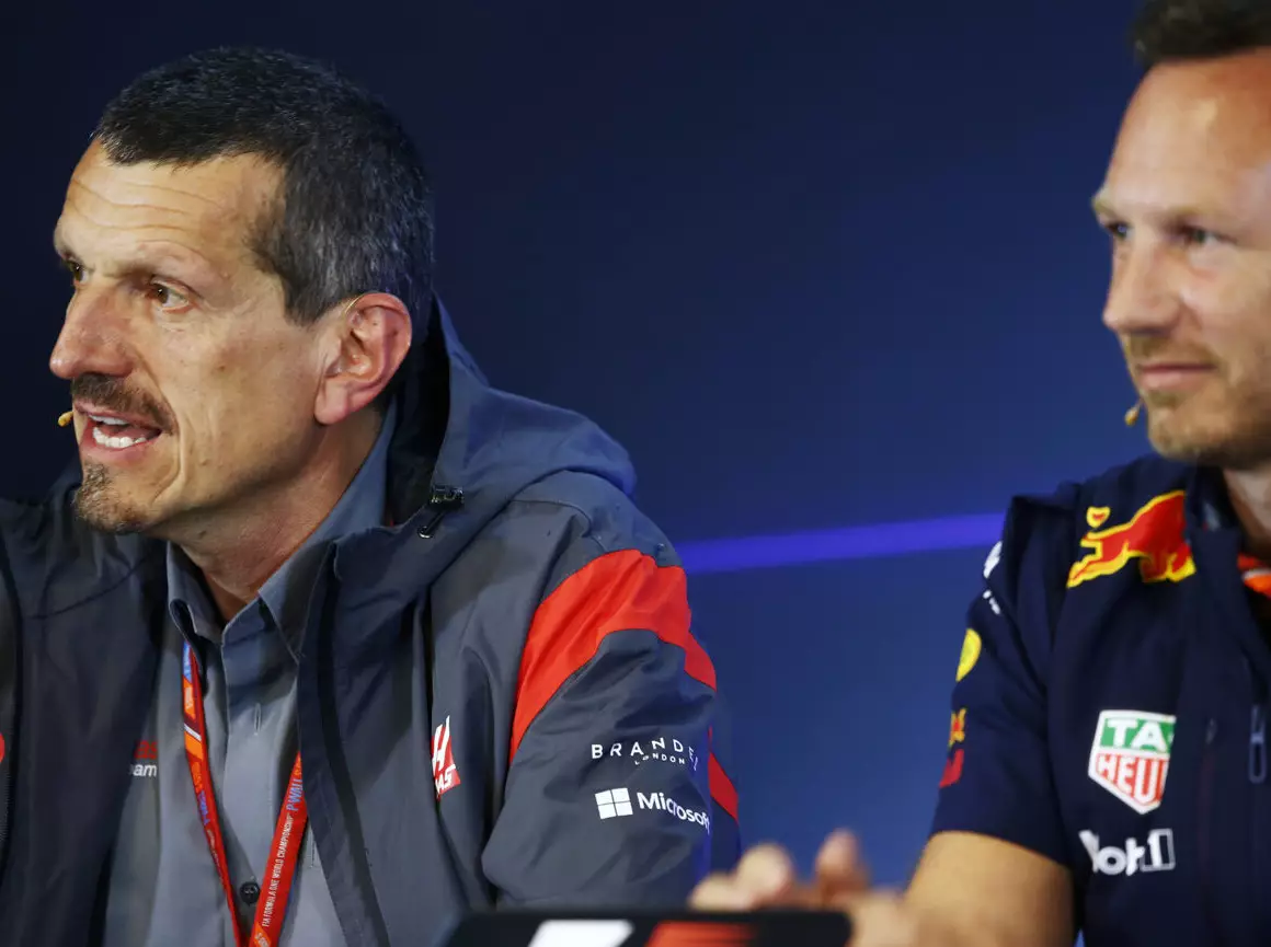 Christian Horner Foto zur News: Steiner fordert Regeländerung bei Budgetgrenze nach Red-Bull-Verstoß