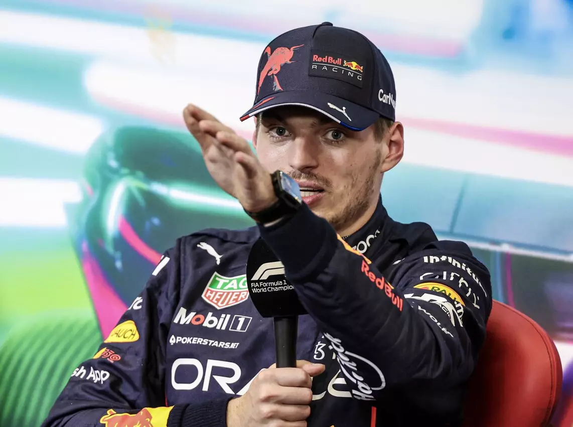 Foto zur News: Analyse: Woran sich der Streit zwischen Verstappen und Sky entzündet