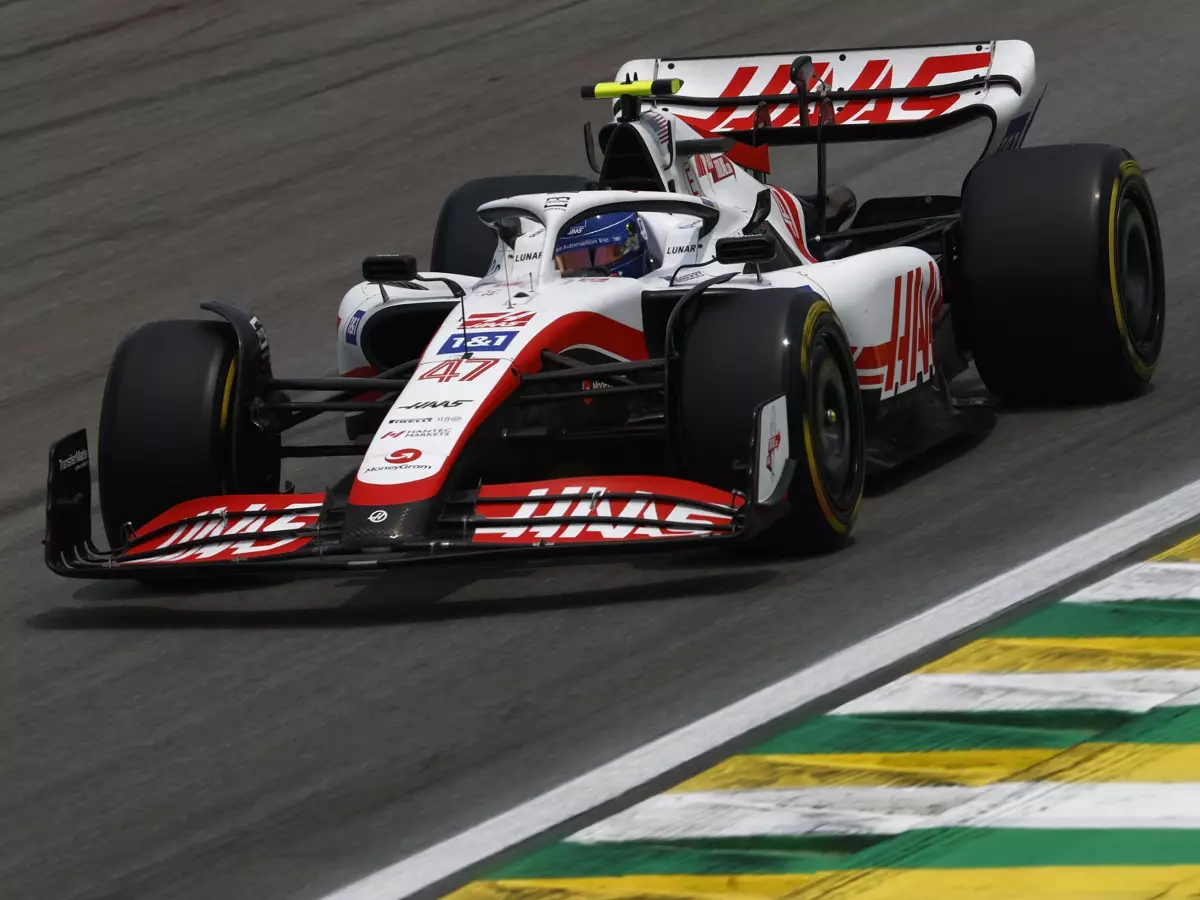 Foto zur News: F1-Training Brasilien: Starker Auftakt von Mick Schumacher