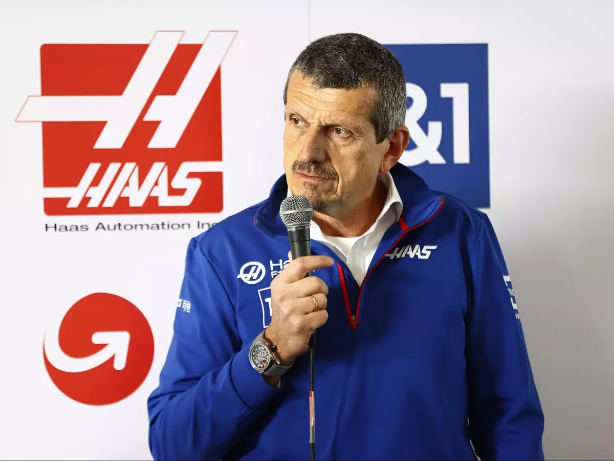 Günther Steiner Foto zur News: "Mico-Frage" geklärt: Gene Haas hat Entscheidung getroffen!