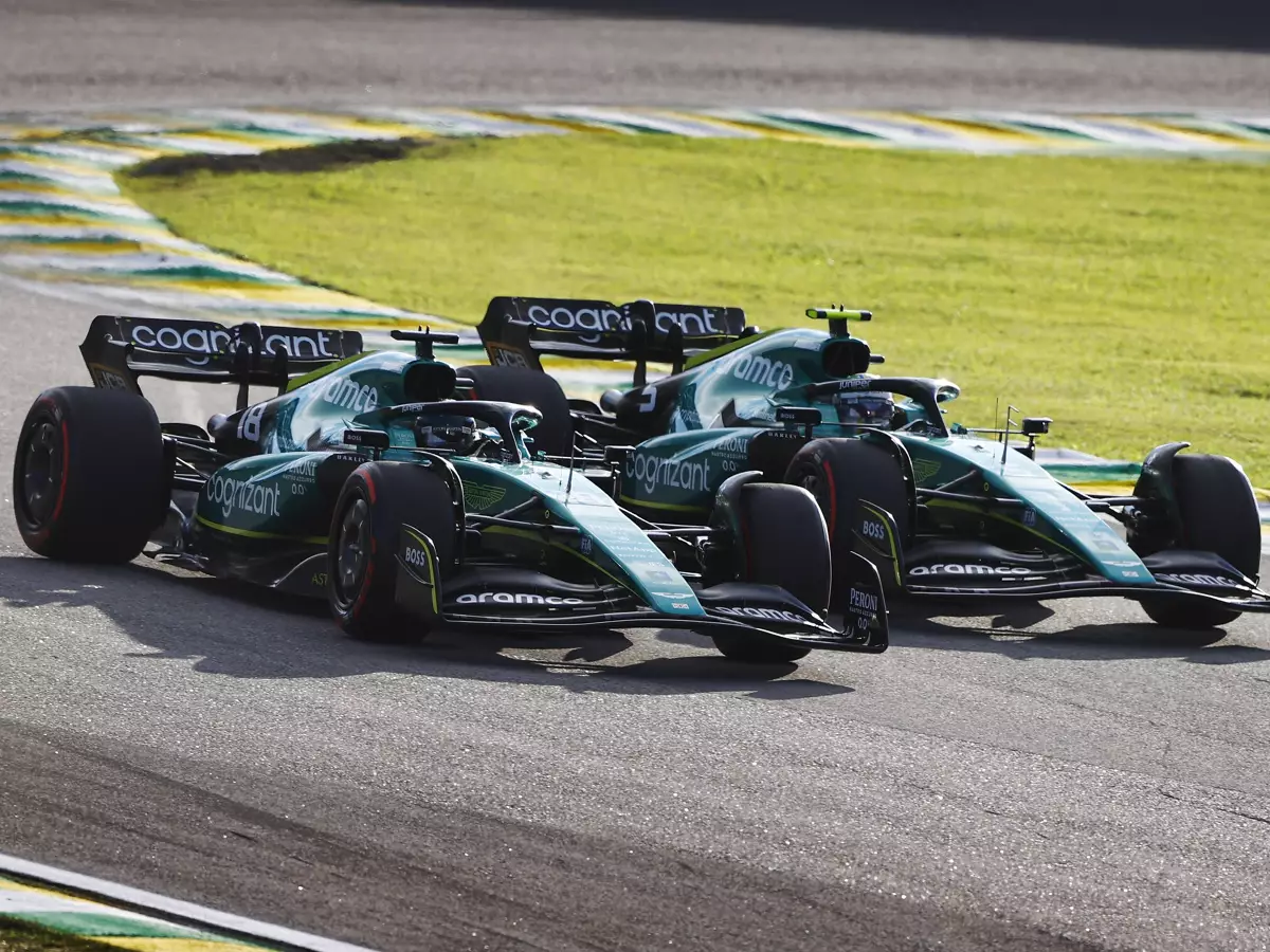 Foto zur News: So reagiert Sebastian Vettel auf das harte Manöver von Lance Stroll