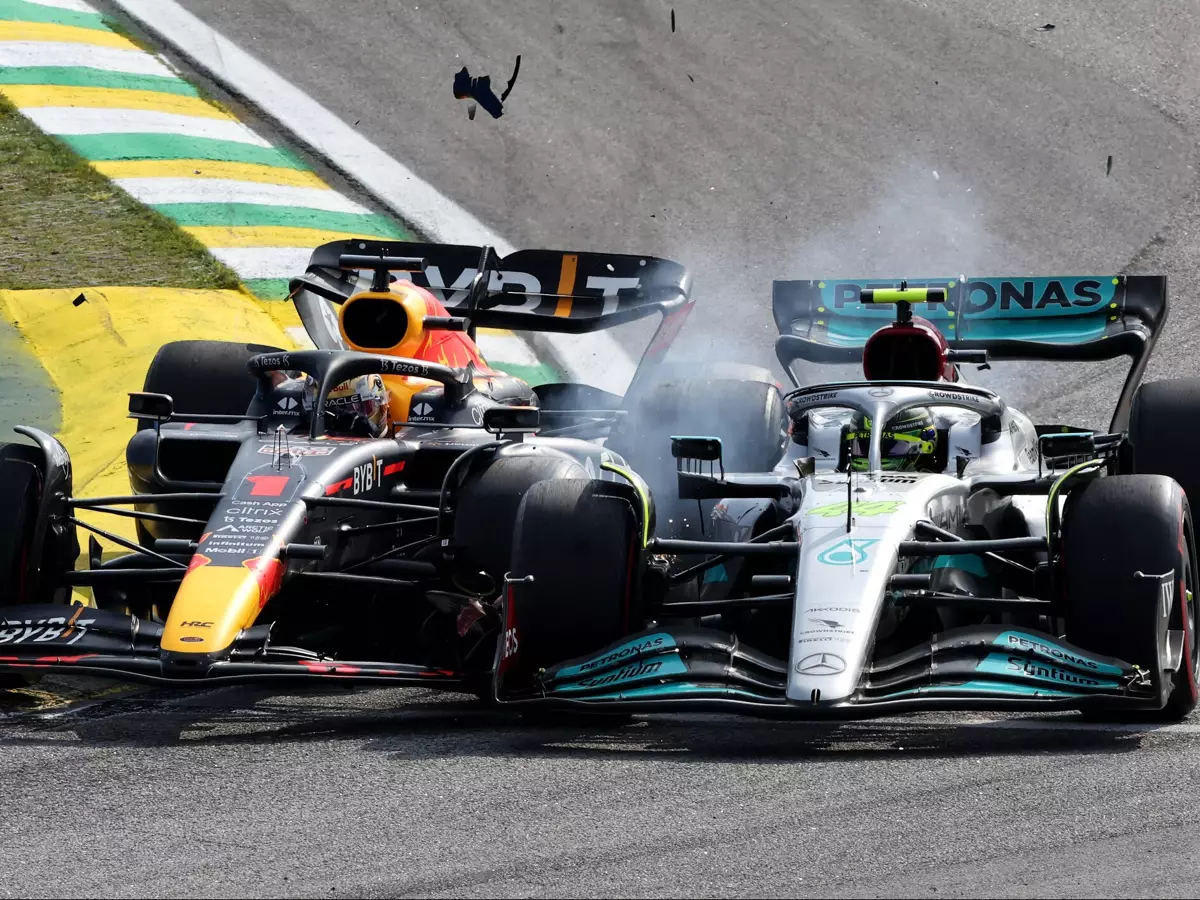 Foto zur News: Verstappen nach Kollision mit Hamilton: "Würde es wieder so tun"