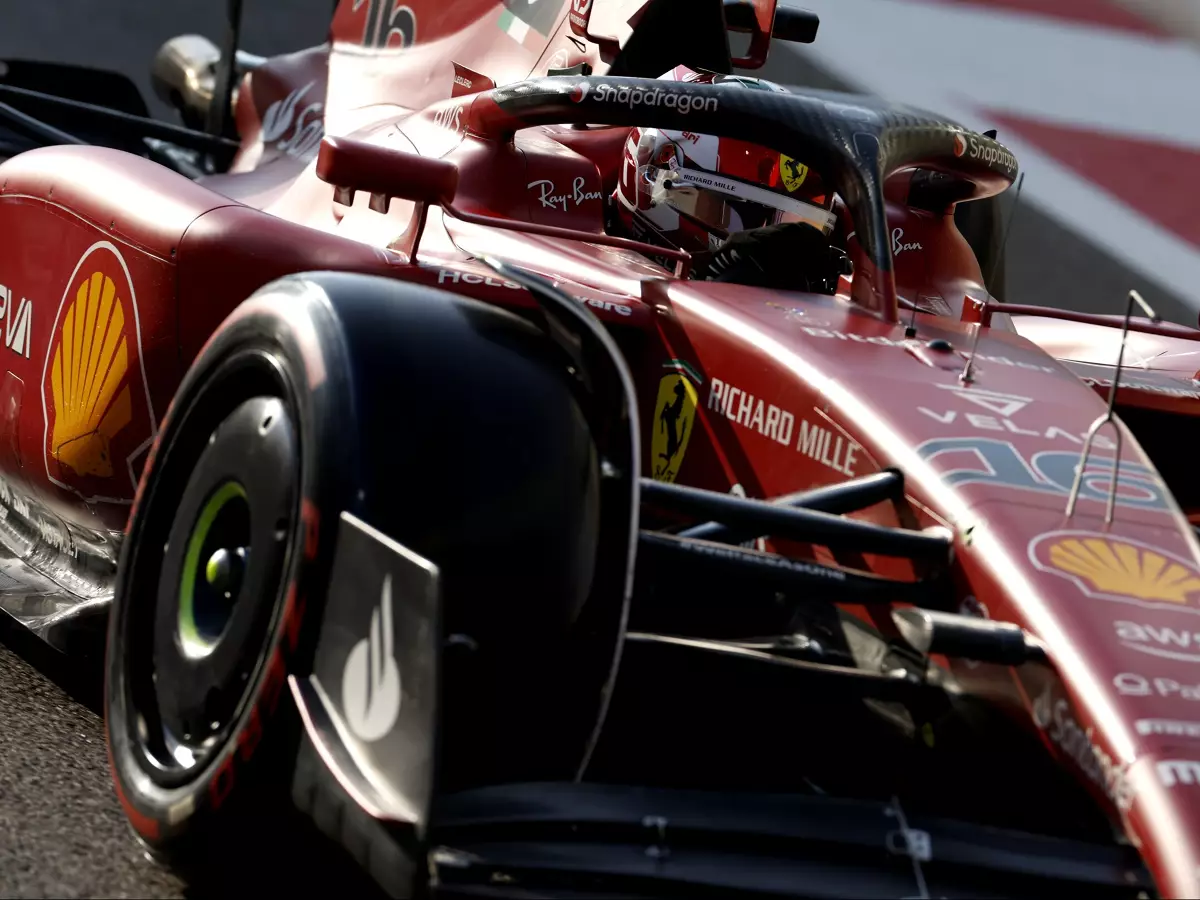 Charles Leclerc Foto zur News: Ferrari: Darum bauten die Reifen in der zweiten Saisonhälfte mehr ab