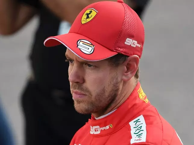 Sebastian Vettel Foto zur News: Sebastian Vettel: Schwierige Ferrari-Jahre haben "was mit mir gemacht"