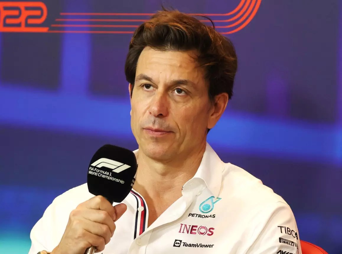 Toto Wolff Foto zur News: WM-Serie gerissen: Droht Mercedes jetzt eine lange Durststrecke?