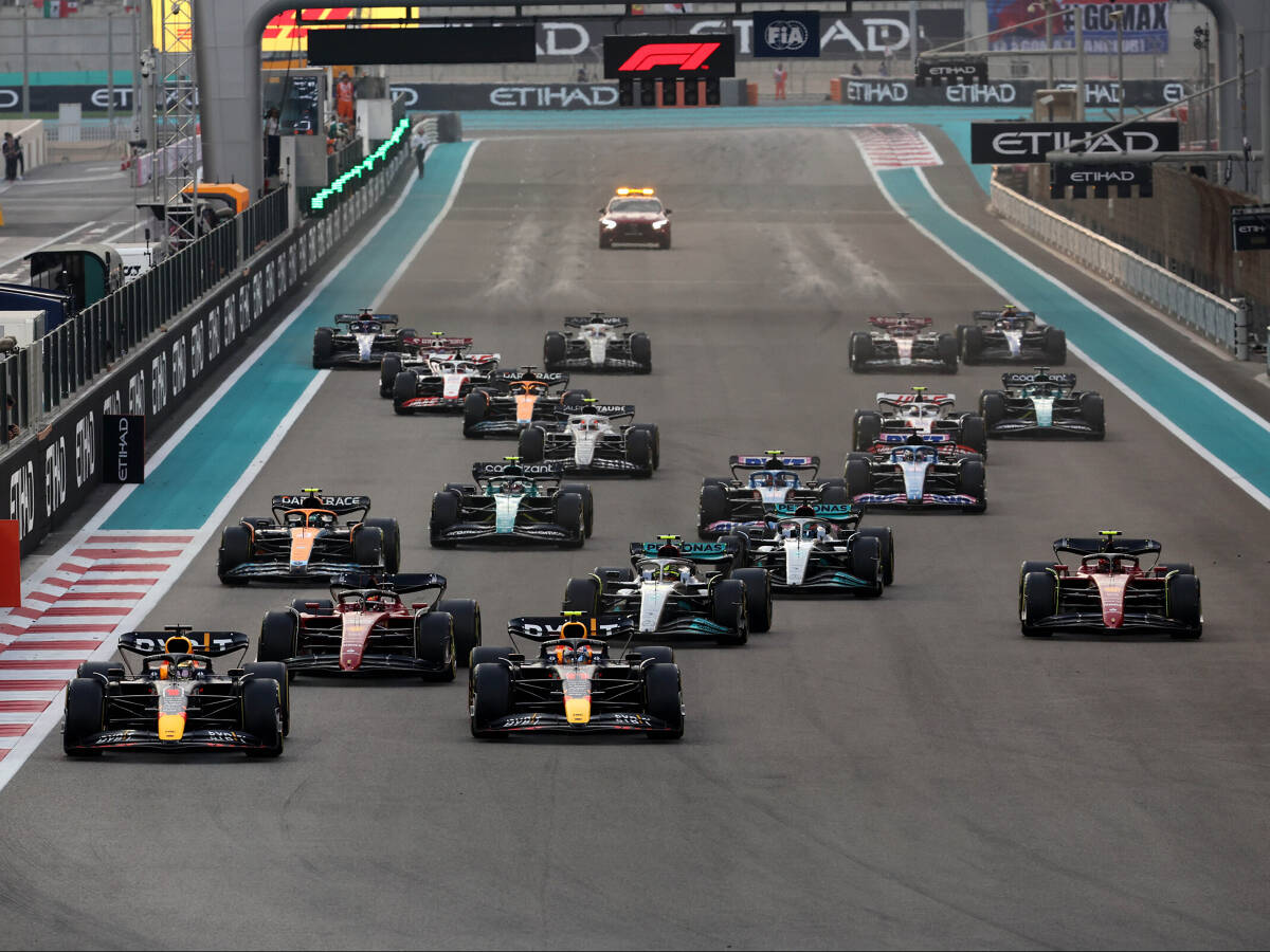 Foto zur News: Werden 2023 alle Formel-1-Autos gleich aussehen?