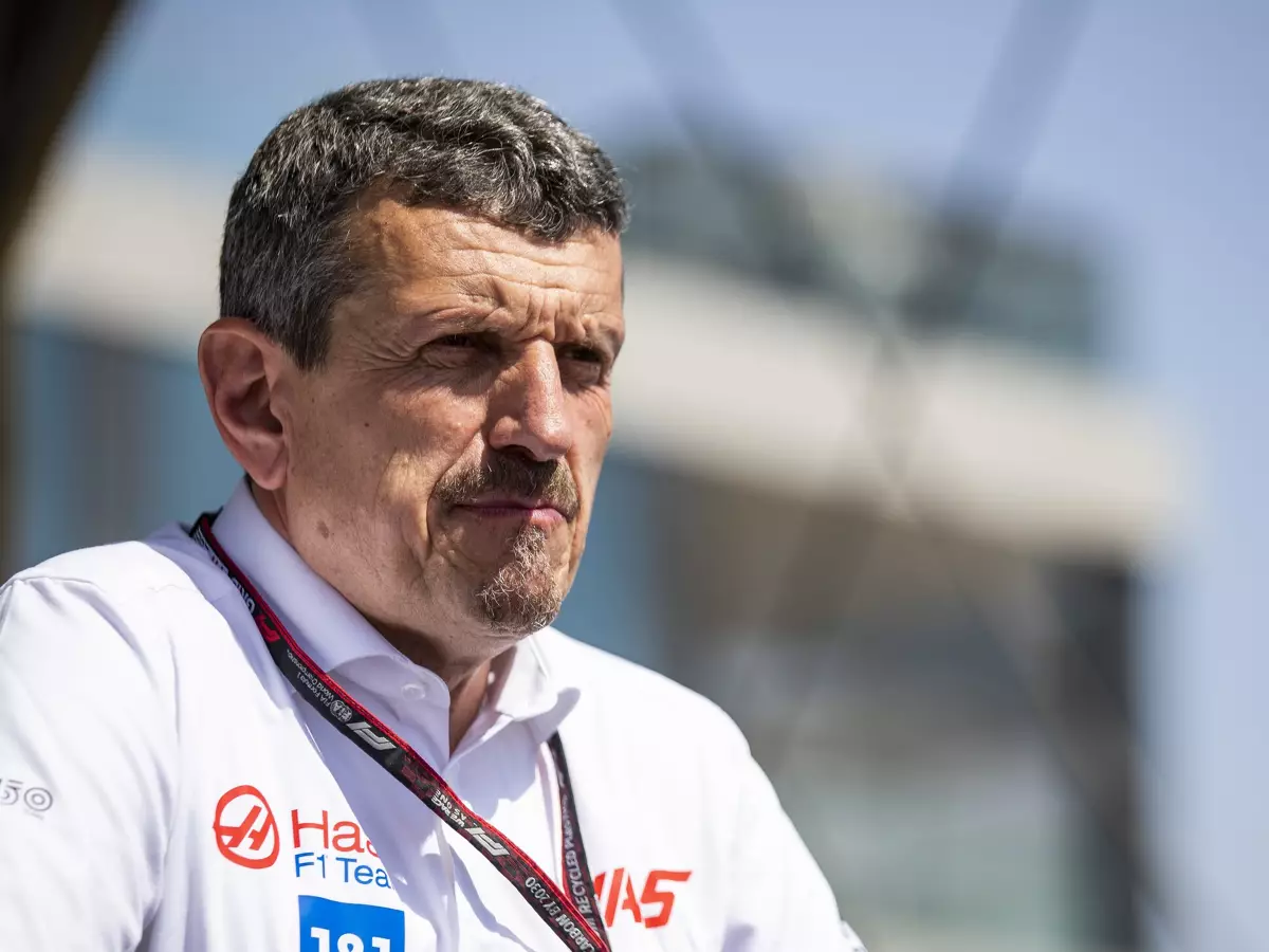 Günther Steiner Foto zur News: Steiner: Verpflichtung von Rookies mit "großen Risiken" verbunden
