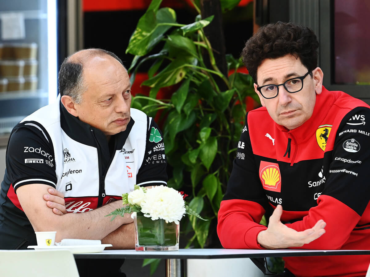 Foto zur News: Brundle: Ferrari hätte Binotto trotz Vasseur halten sollen