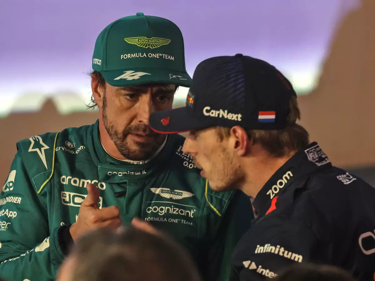 Fernando Alonso, Max Verstappen Foto zur News: Noten Bahrain: Zwei Superstars überstrahlen alle anderen