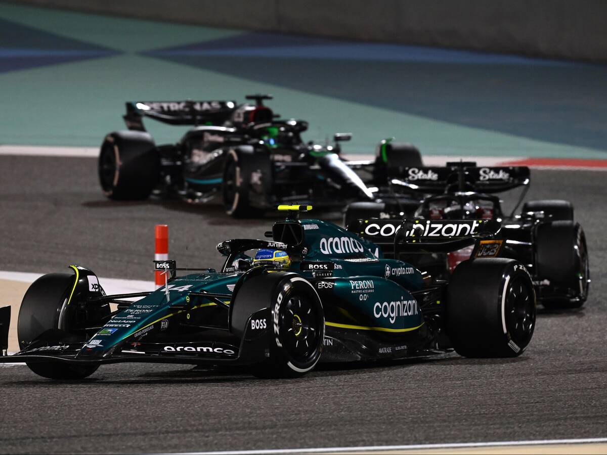 Foto zur News: Fernando Alonso: Was ihm das Duell mit Lewis Hamilton gezeigt hat