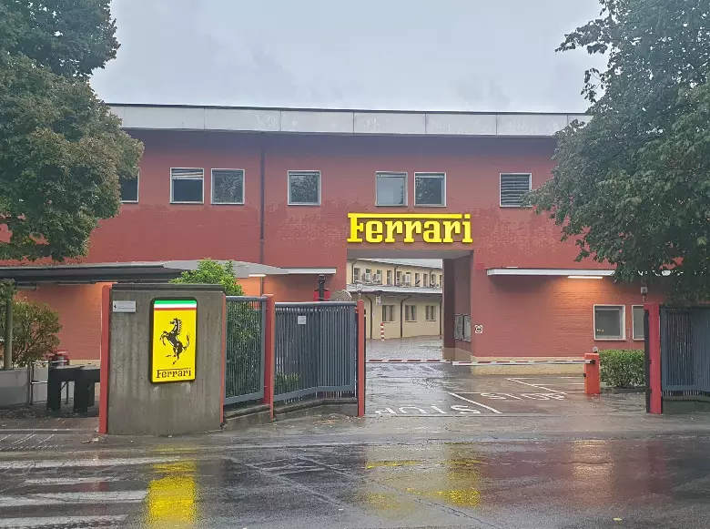 Maranello Foto zur News: Stiller Personalumbruch: Was passiert gerade bei Ferrari?