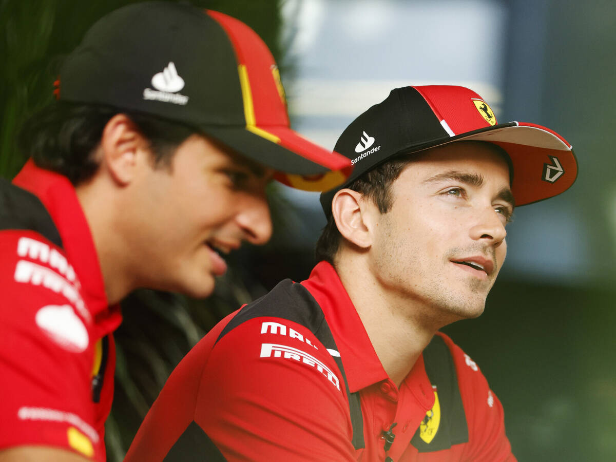 Foto zur News: Carlos Sainz: Stimmung bei Ferrari besser als es scheint