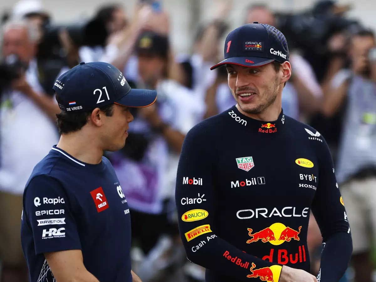 Nyck de Vries, Max Verstappen Foto zur News: Helmut Marko: Nyck de Vries "muss jetzt einmal nachlegen"