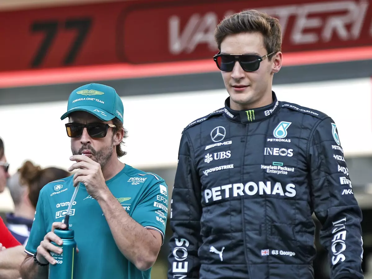 Fernando Alonso, George Russell Foto zur News: George Russell: Hätten den dritten Platz eh nicht verdient gehabt