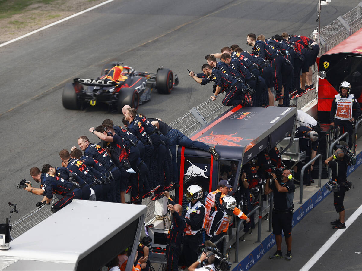 Foto zur News: Ikonischer F1-Jubel verboten - Horner: Red Bull hat das "94 Mal gemacht ..."