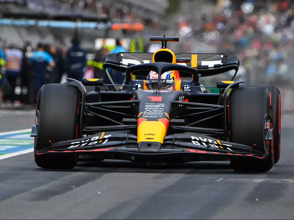 Foto zur News: Zitterpartie für Verstappen? Das steckt hinter seinen Schaltproblemen!