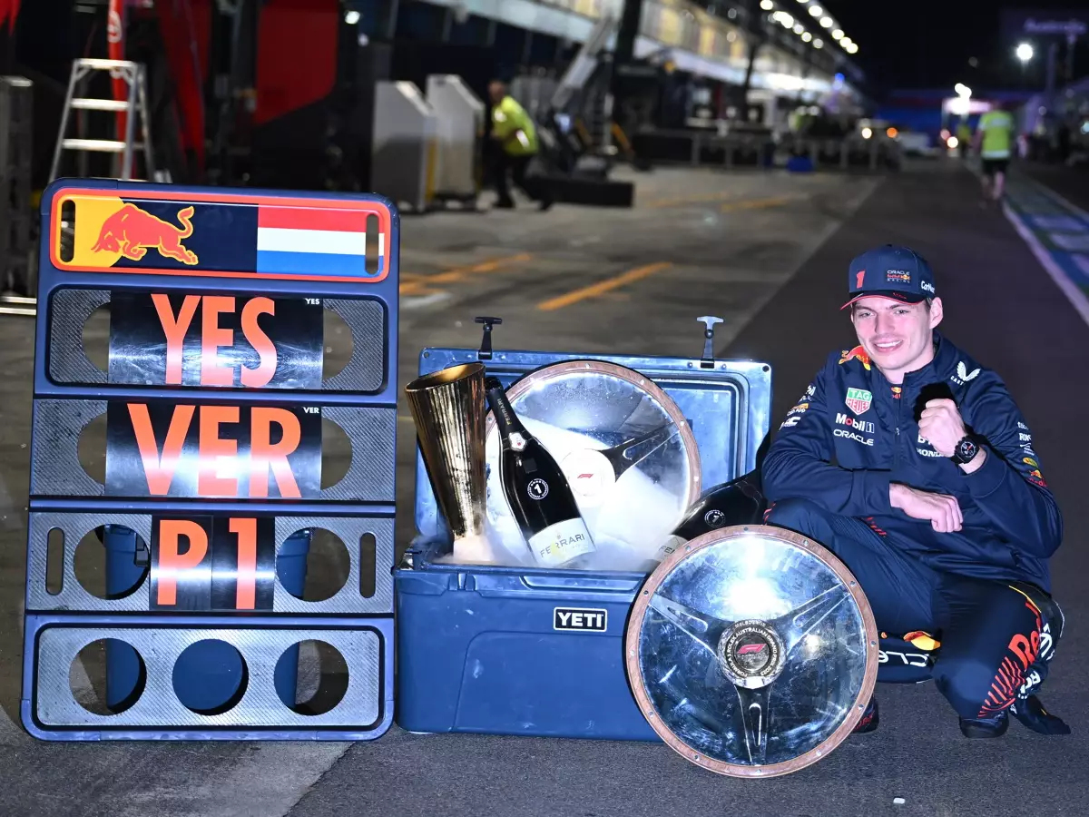 Foto zur News: Wer letzte Nacht am besten geschlafen hat: Max Verstappen