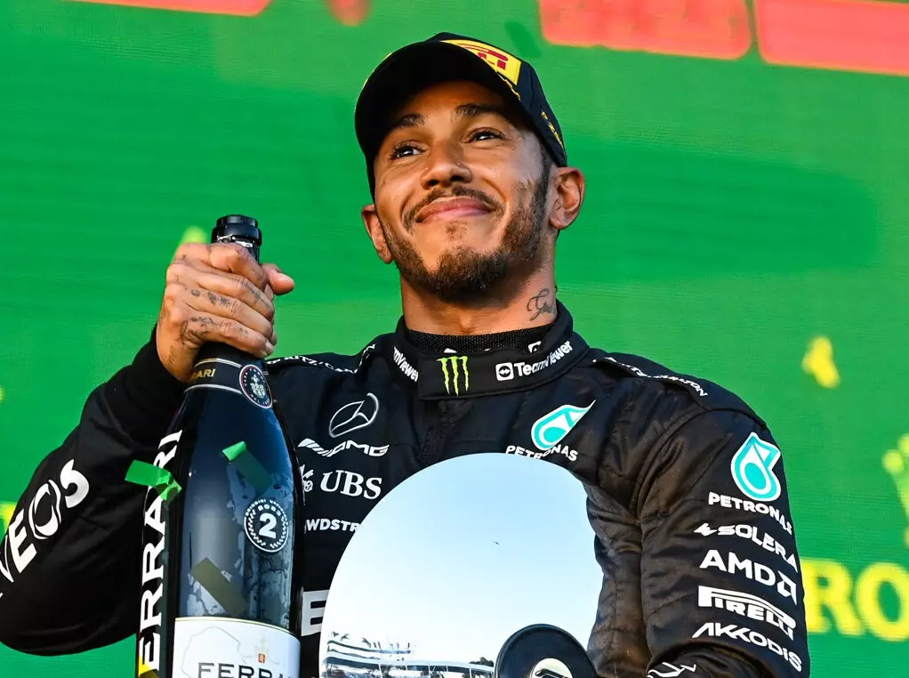 Foto zur News: Lewis Hamilton nach Melbourne: "Fühle mich im Auto noch immer nicht wohl"