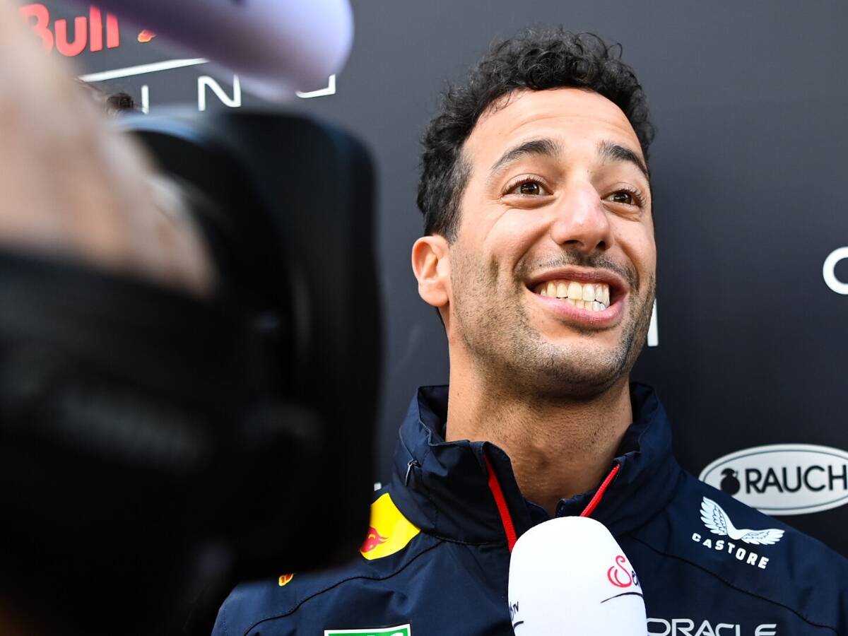 Foto zur News: Daniel Ricciardo: Im Formel-1-Auto über die Nürburgring-Nordschleife!