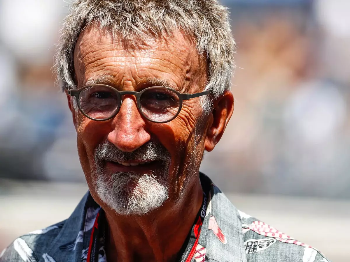 Foto zur News: Eddie Jordan: Nur Charles Leclerc kann Max Verstappen gefährlich werden