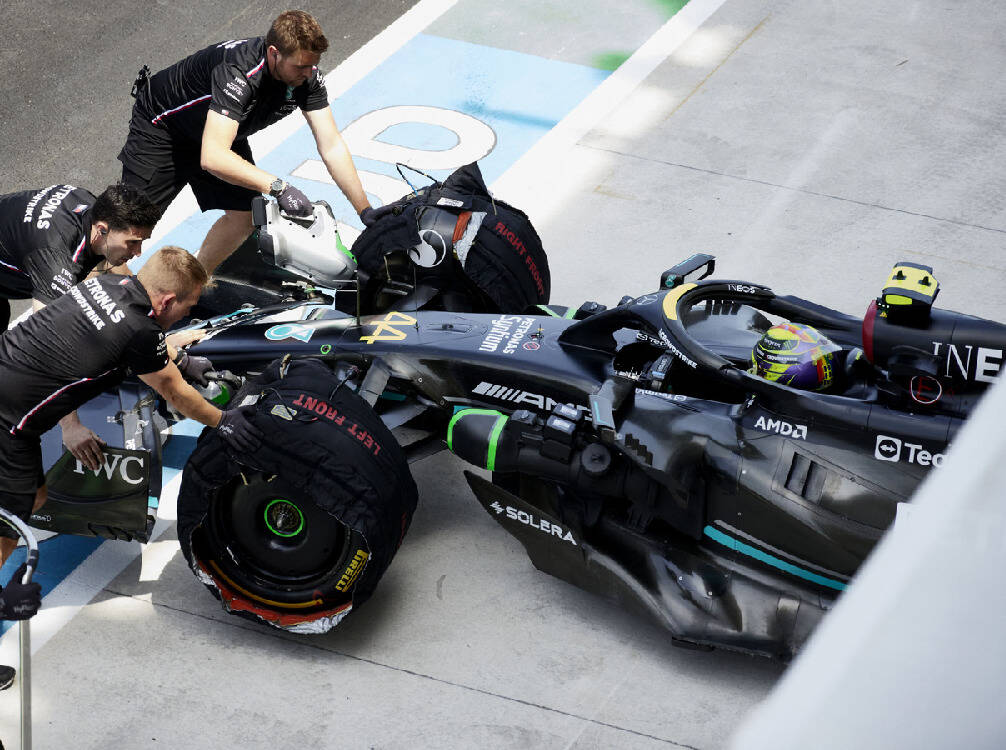 Foto zur News: "Reifen nicht ready": Mercedes-Pilot Hamilton in Miami in Q2 ausgeschieden