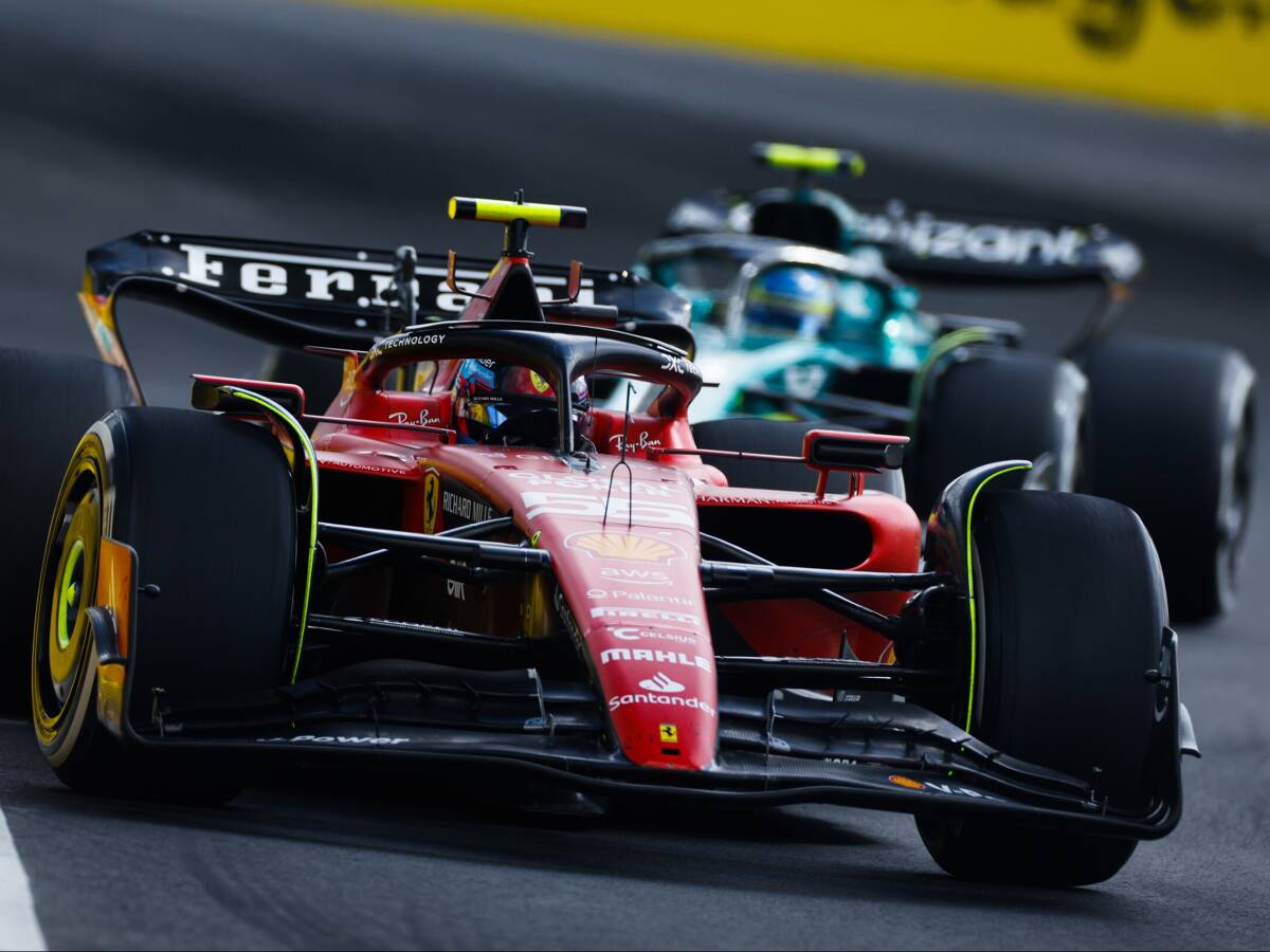 Foto zur News: Undercut nutzlos: Sainz "überrascht", wie schlecht Ferrari auf Hard war
