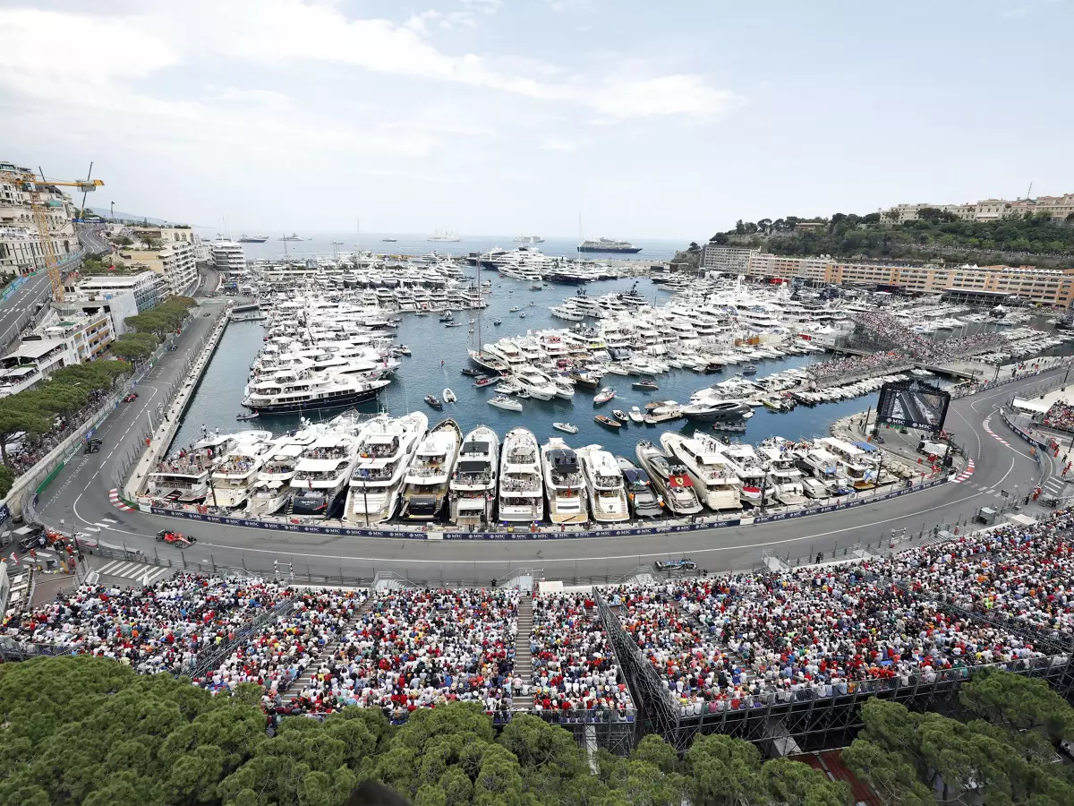 Grand Prix von Monaco in der Formel-1-Saison 2023 mit Blick auf den Hafen Foto zur News: Formel-1-Teamchef fordert zusätzliche Bremszone in Monaco ein