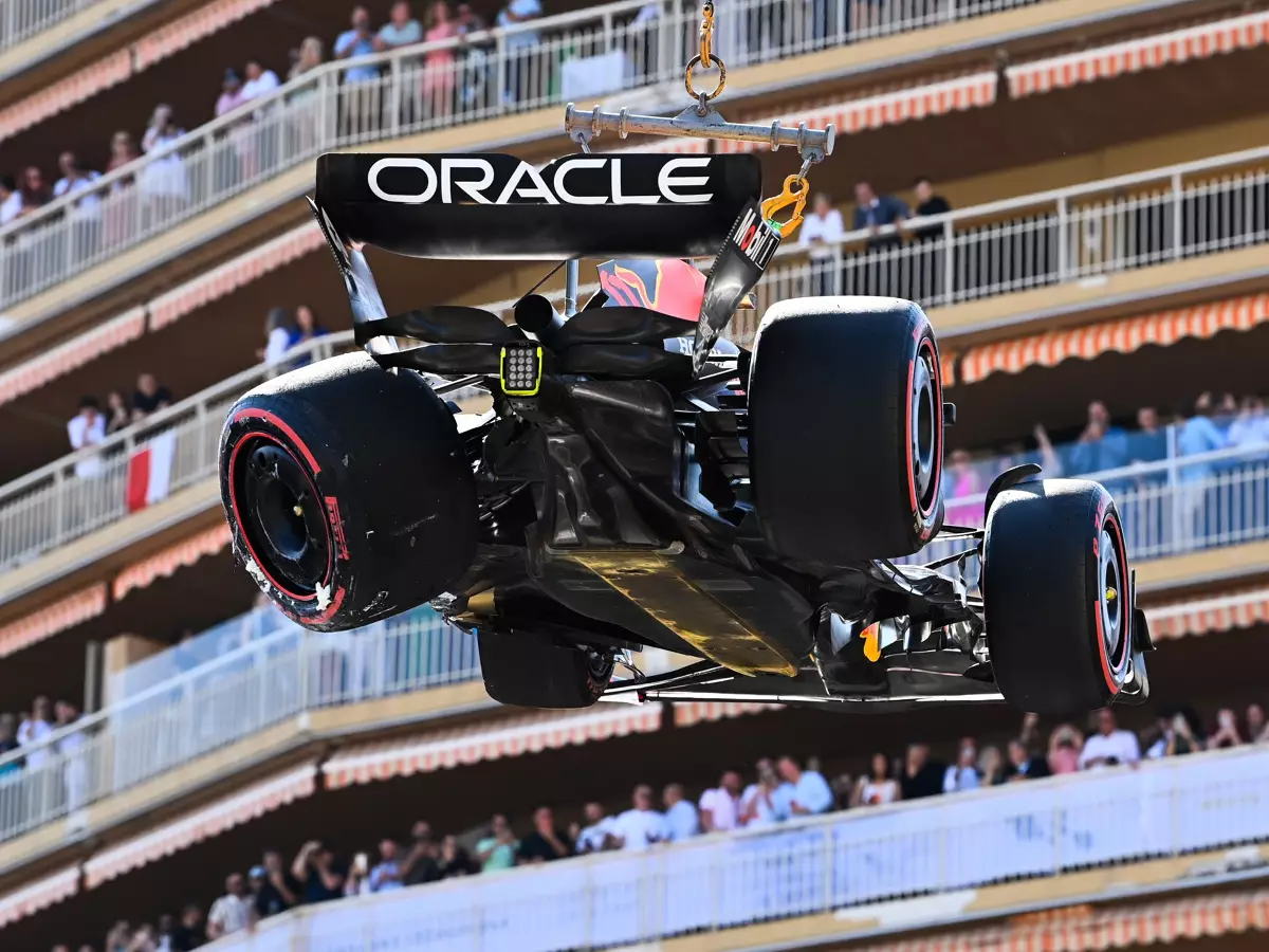 Sergio Perez Foto zur News: Red Bull: "Wissen über den Unterboden allein ist nicht viel wert"