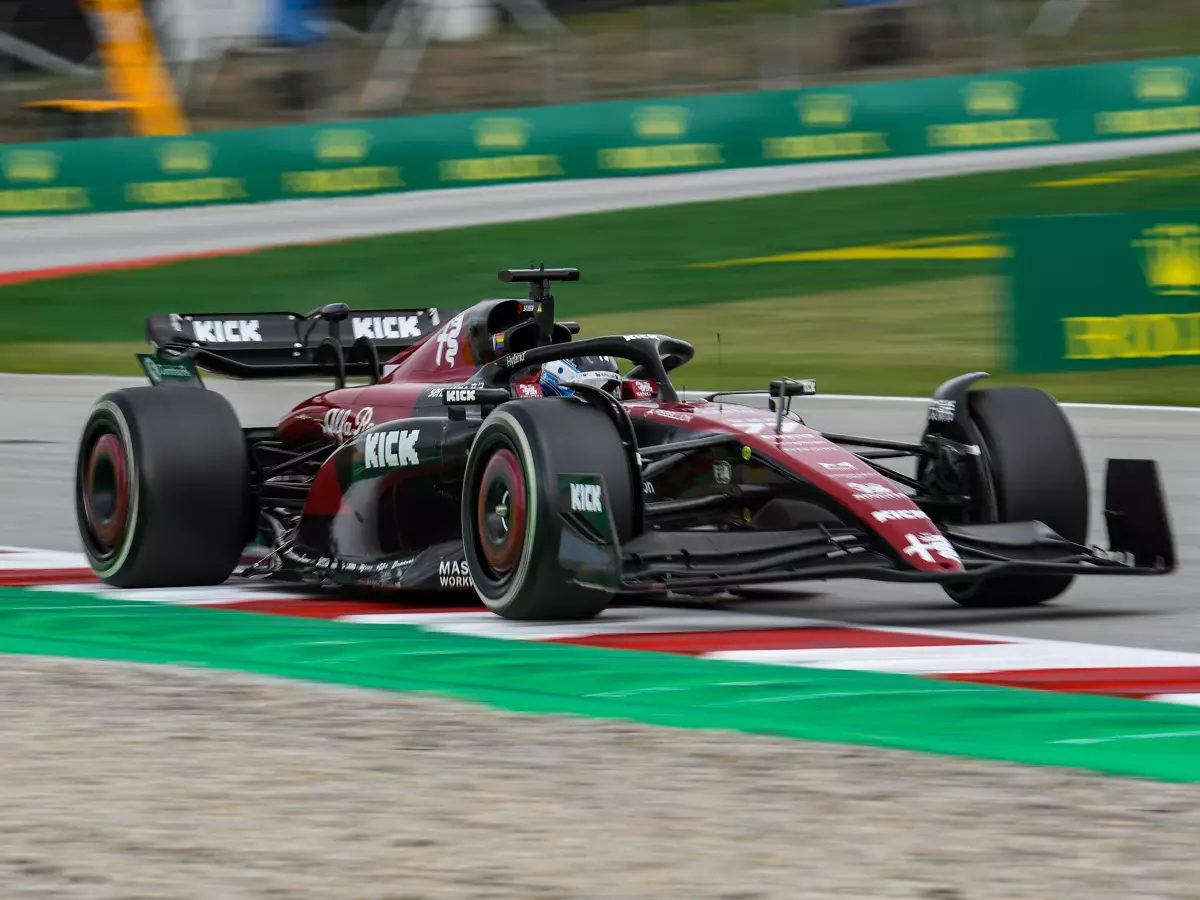 Foto zur News: Warum Valtteri Bottas in Barcelona chancenlos war