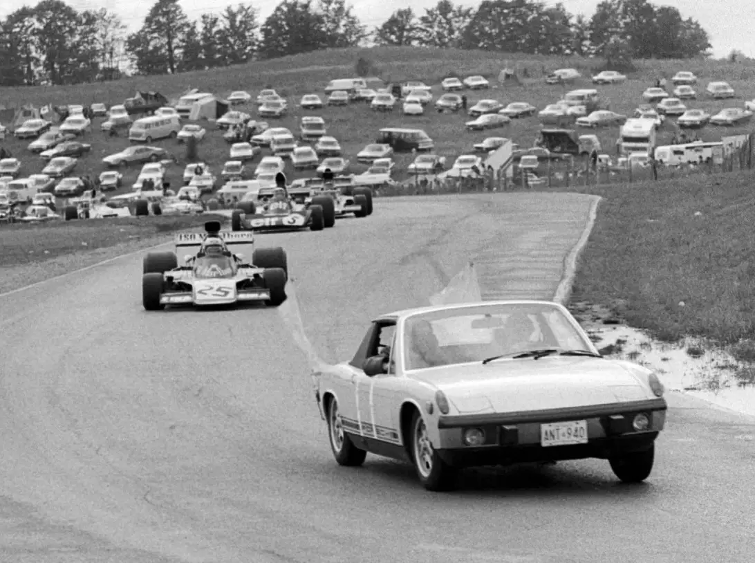 Foto zur News: Jubiläum in der Formel 1: 50 Jahre Safety-Car