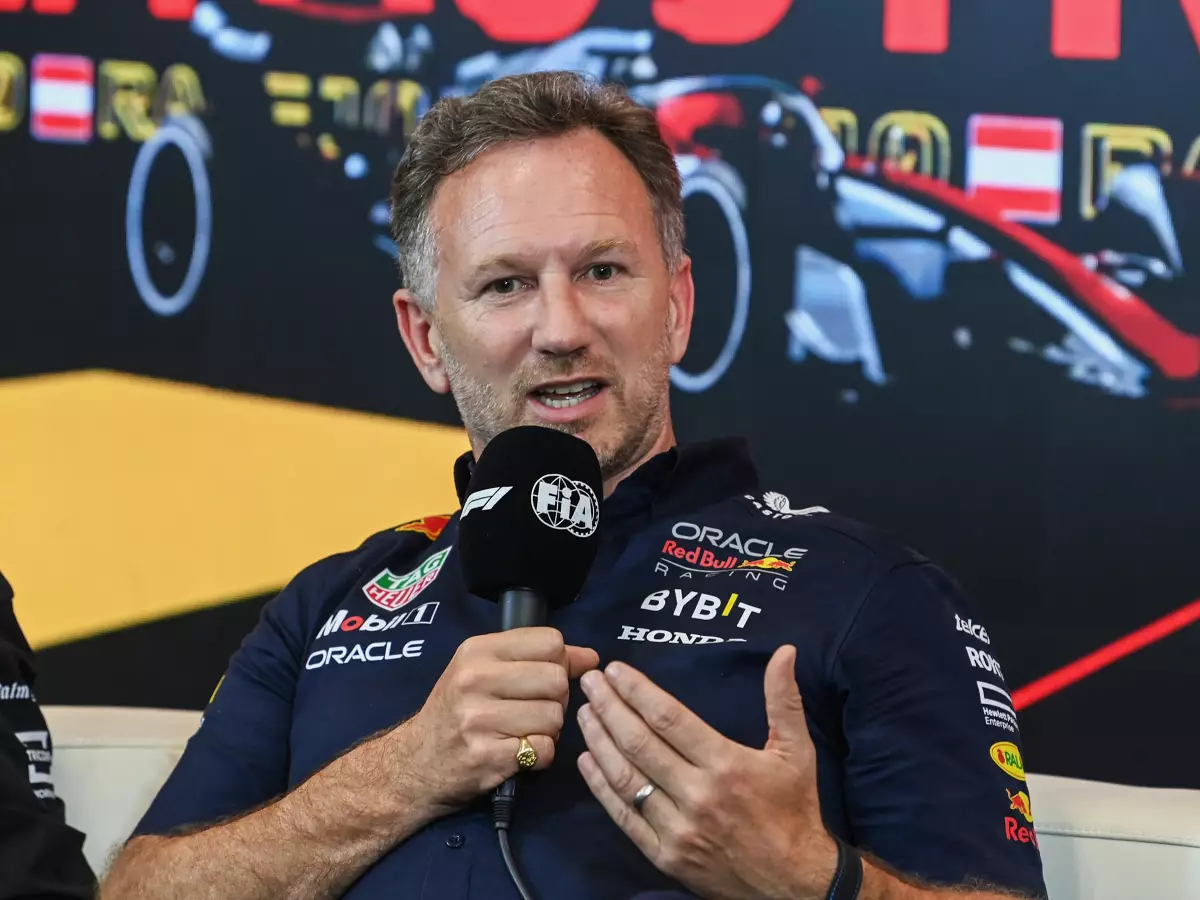 Christian Horner Foto zur News: Red-Bull-Teamchef für eine Anpassung der Renault-Motoren!