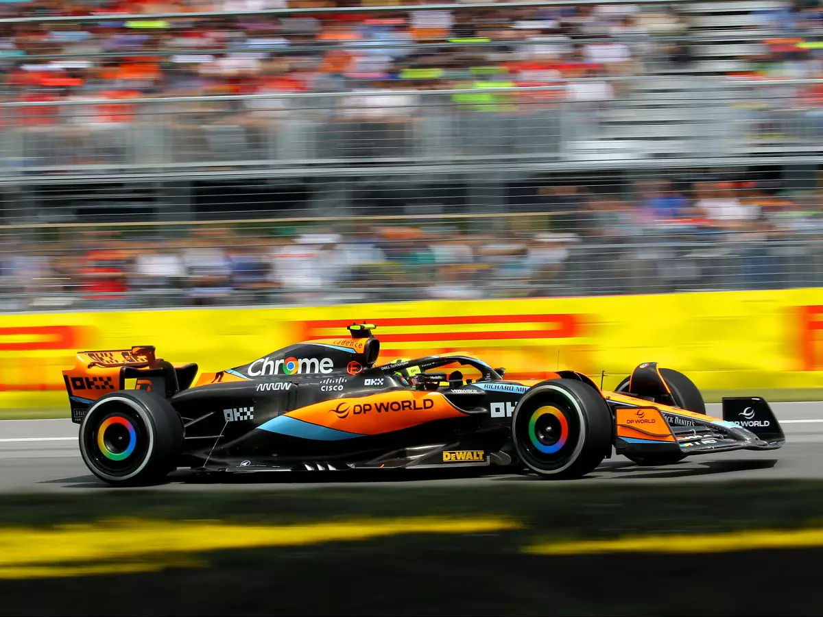 Lando Norris Foto zur News: "Unsportliches Verhalten": McLaren legt Einspruch gegen Norris-Strafe ein