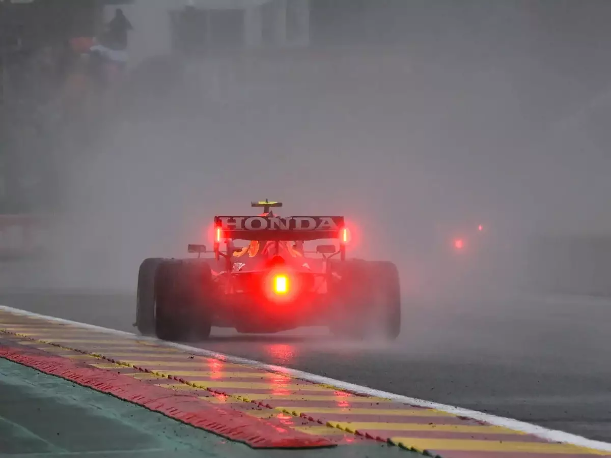 Foto zur News: Bessere Sicht bei Regen: FIA testet Radabdeckungen in Silverstone