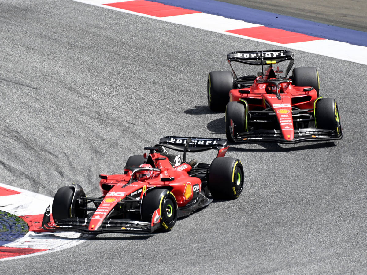 Foto zur News: Ferrari erklärt: Darum durfte Carlos Sainz nicht an Charles Leclerc vorbei