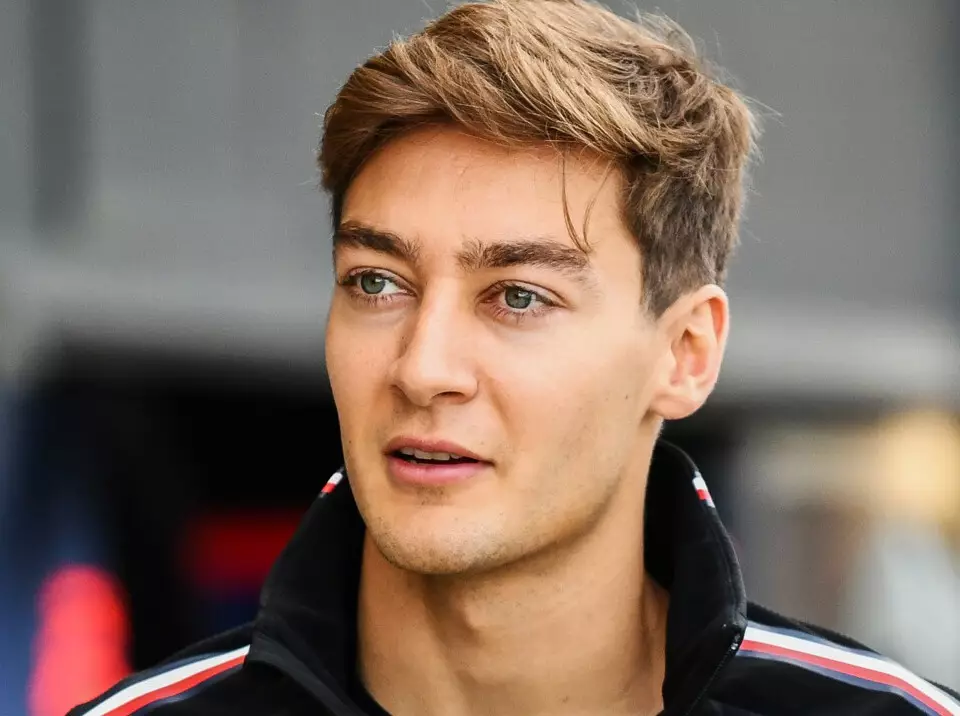 George Russell Foto zur News: Neuer Frontflügel: Russell erwartet "Schritt in die richtige Richtung"