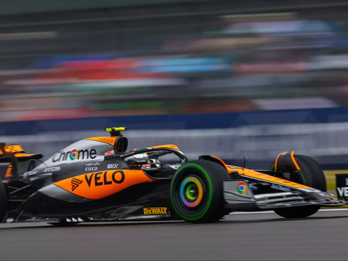 Lando Norris Foto zur News: McLaren-Analyse: Das steckt hinter der Silverstone-Sensation
