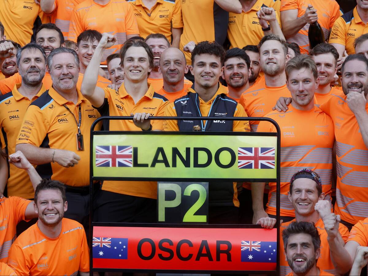 Foto zur News: Fahrernoten Silverstone: Doppelsieg für McLaren-Duo!
