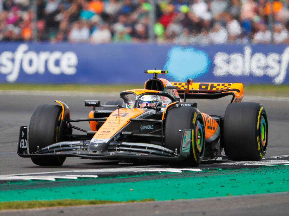 Foto zur News: Formel-1-Technik: Diese elf Änderungen machten aus McLaren eine "Rakete"