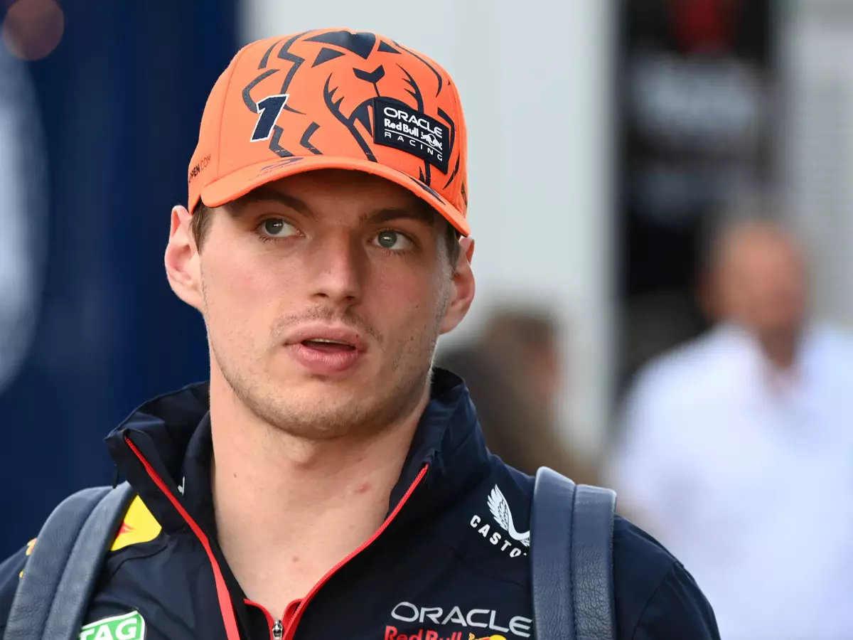 Foto zur News: Revanchefoul: Max Verstappen nach Online-Rammstoß disqualifiziert