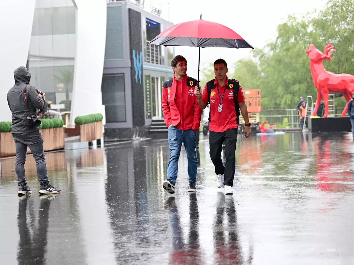 Charles Leclerc Foto zur News: Flexibel: FIA auf Verschiebungen im Spa-Zeitplan vorbereitet