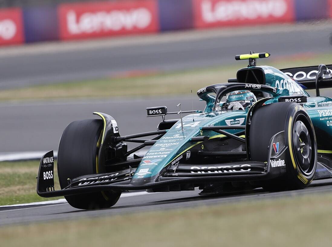 Foto zur News: Pirelli-Verschwörungstheorie: Fernando Alonso rudert zurück