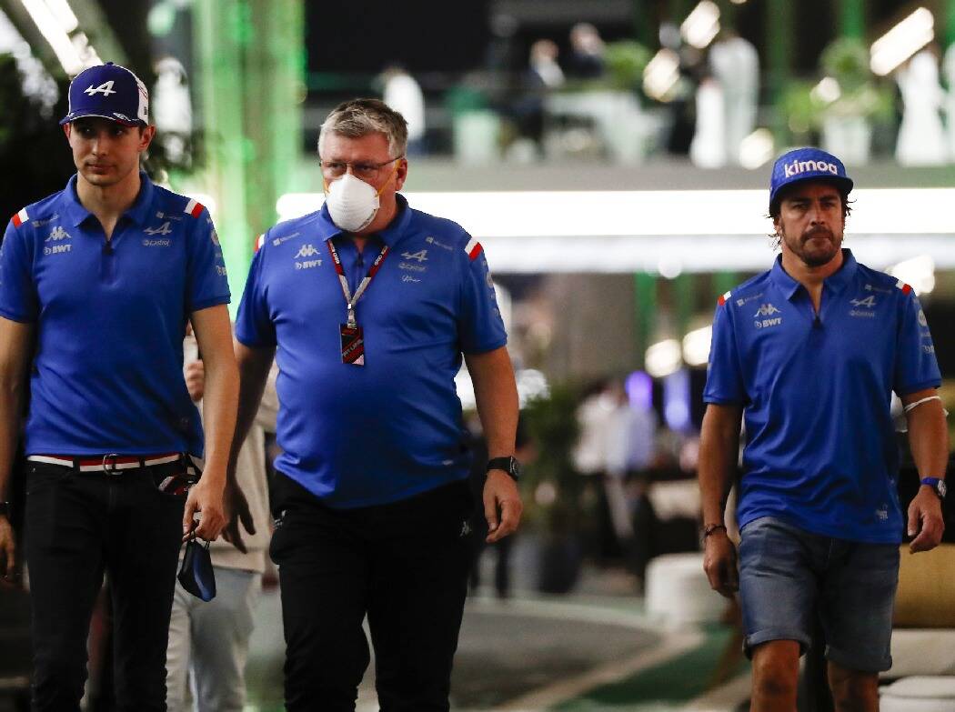 Foto zur News: Fernando Alonso: Otmar Szafnauer sollte dieses Jahr ganz leise sein!