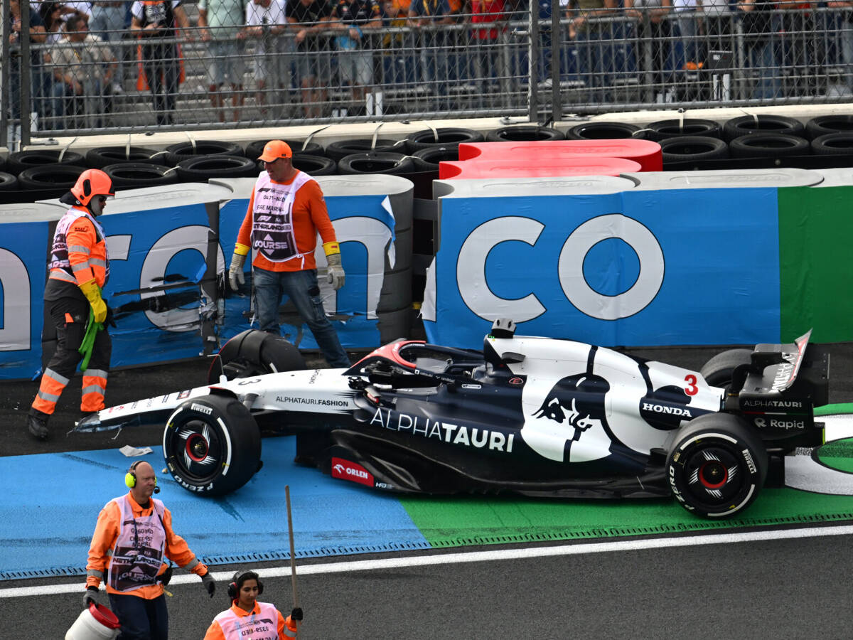 Foto zur News: Bestätigt: Daniel Ricciardo fällt aus, Formel-1-Debüt für Liam Lawson