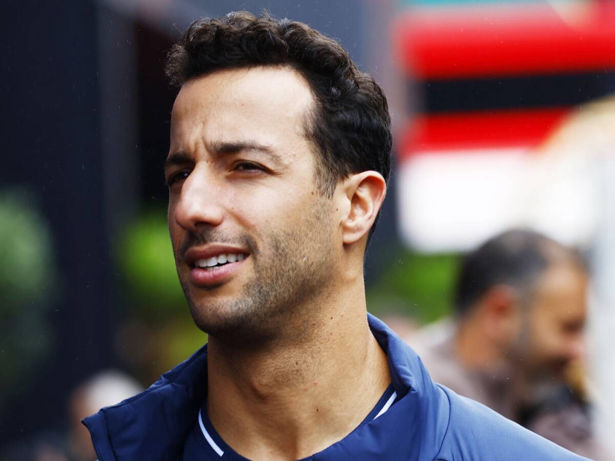 Foto zur News: Peter Bayer: Start in Monza für Ricciardo "unwahrscheinlich"