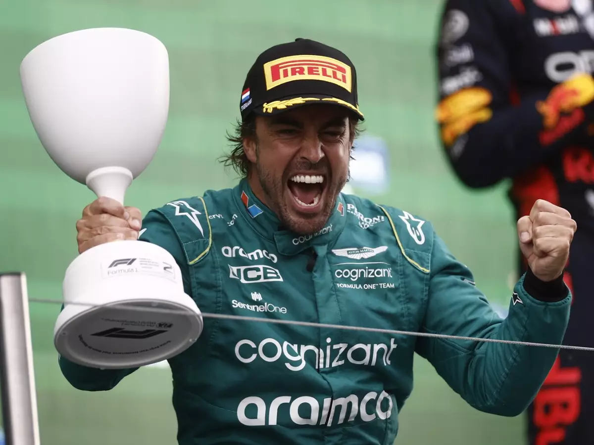 Foto zur News: Wer letzte Nacht am besten geschlafen hat: Fernando Alonso