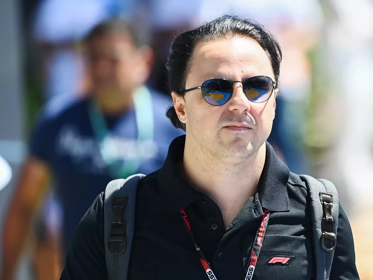 Foto zur News: Keine Lust auf Hinhalten: Felipe Massa droht mit Londoner High Court