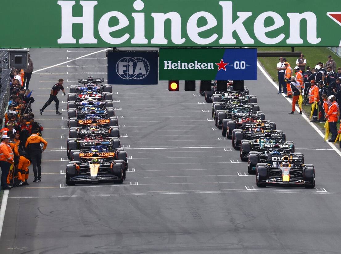 Foto zur News: FIA bestätigt: Kostenobergrenze für 2022 von allen Teams eingehalten