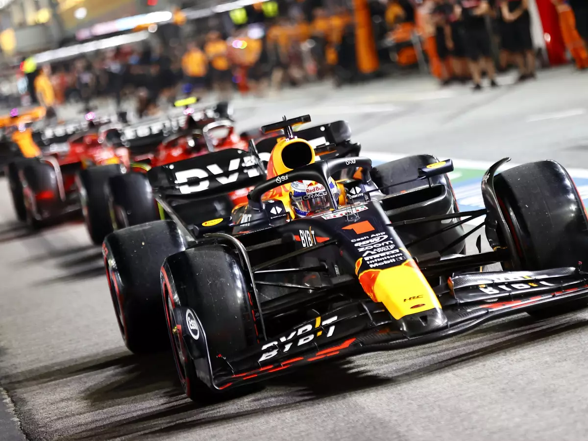 Foto zur News: Quali-Erdbeben in Singapur: Ferrari jubelt, Red Bull in Q2 k.o.!