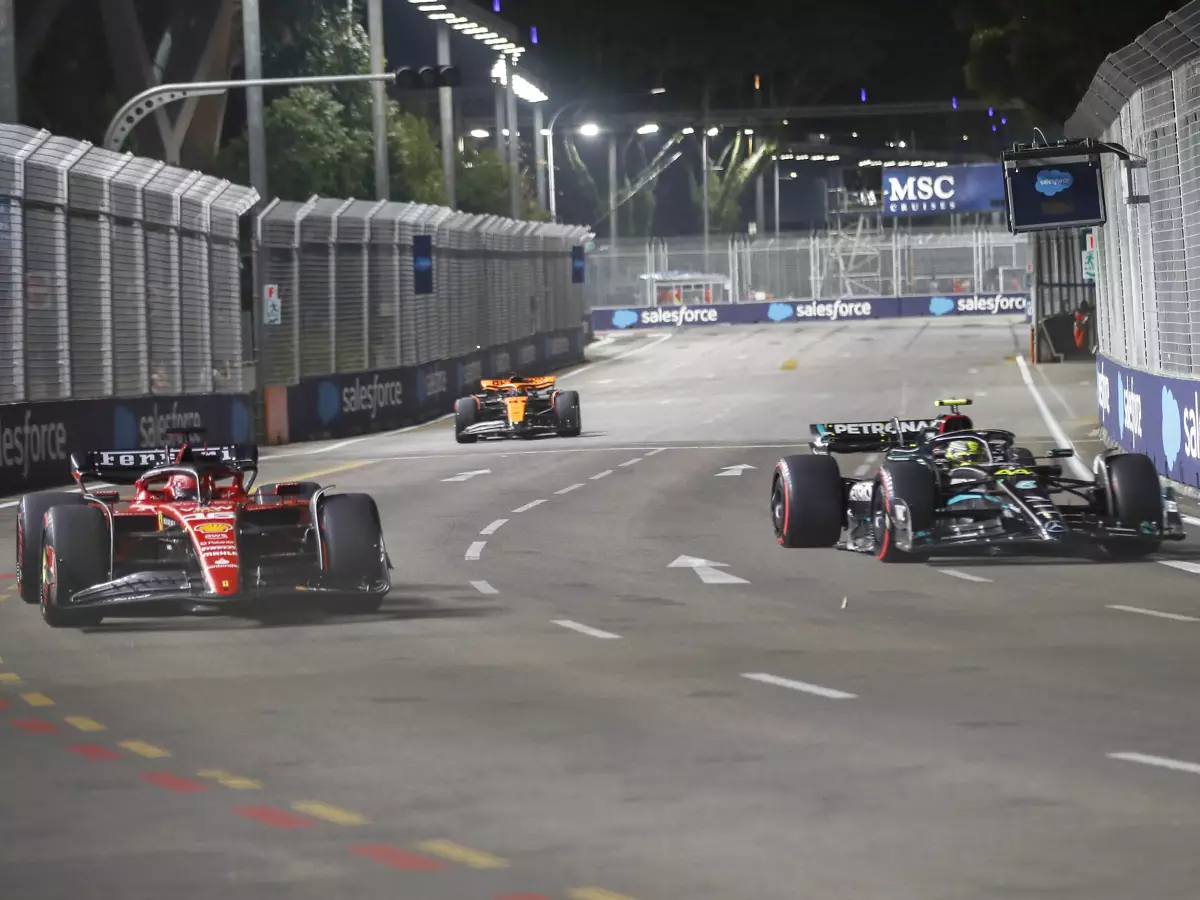 Charles Leclerc, Lewis Hamilton, Oscar Piastri Foto zur News: Das sagen die Singapur-Daten: Wer wird der erste Nicht-Red-Bull-Sieger 2023?